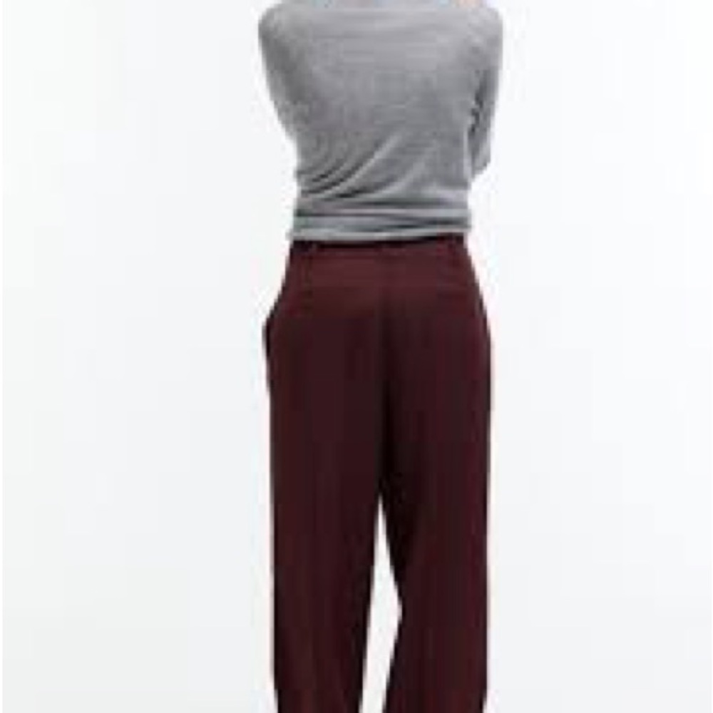 NWT H&M Burgundy Straight Leg Pants 6 2025